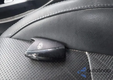 2017 Hyundai Santa Fe Se Ultimate z USA, uszkodzony, nr VIN KM8SRDHF9HU249699